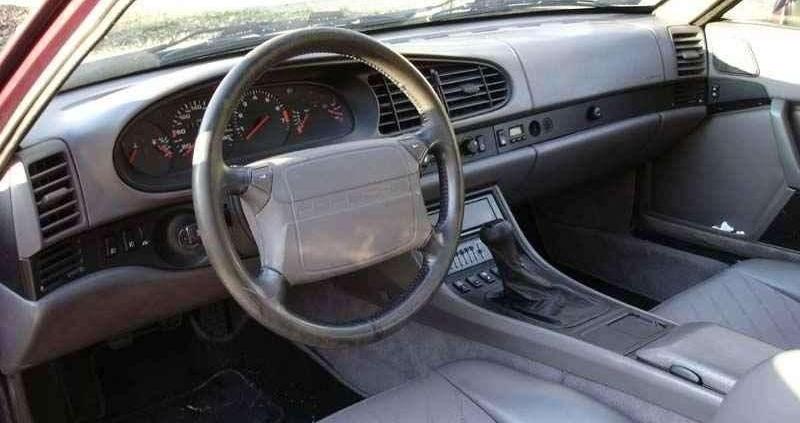 Nie tylko dla krezusów - Porsche 944 (1982-1991)