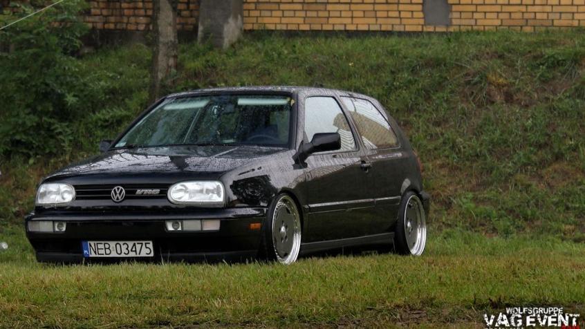 Volkswagen Golf III Hatchback 1.6 75KM 55kW 1992-1997