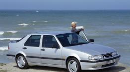 Saab 9000 1997 - prawy bok
