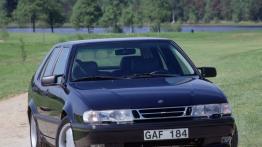 Saab 9000 1997 - widok z przodu
