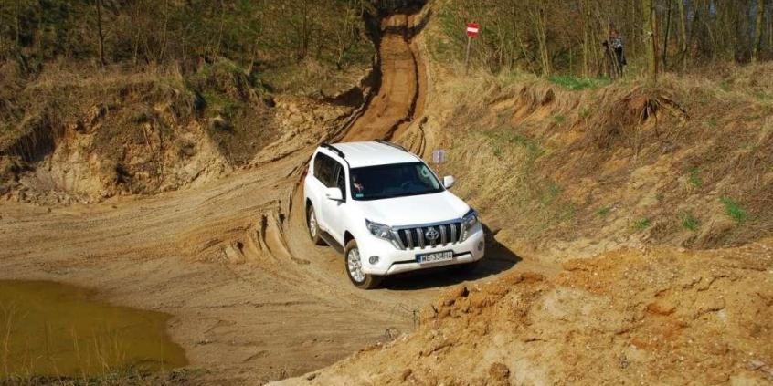 Toyota Land Cruiser 150 - W teren z komfortem