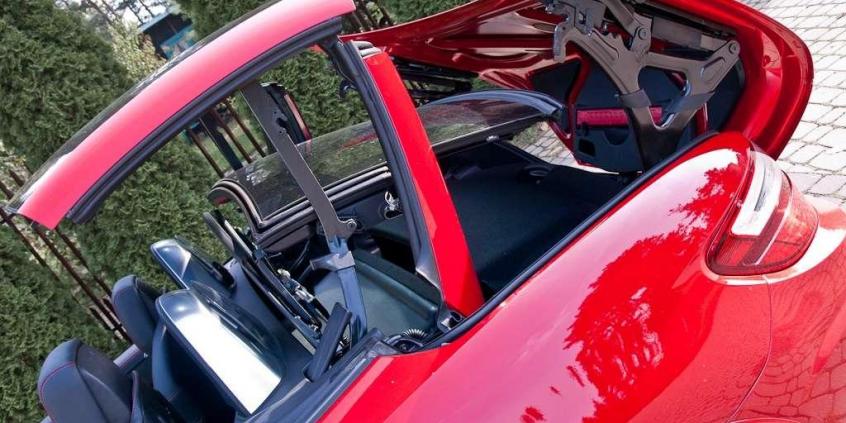 Gangnam Style - Mercedes SLK