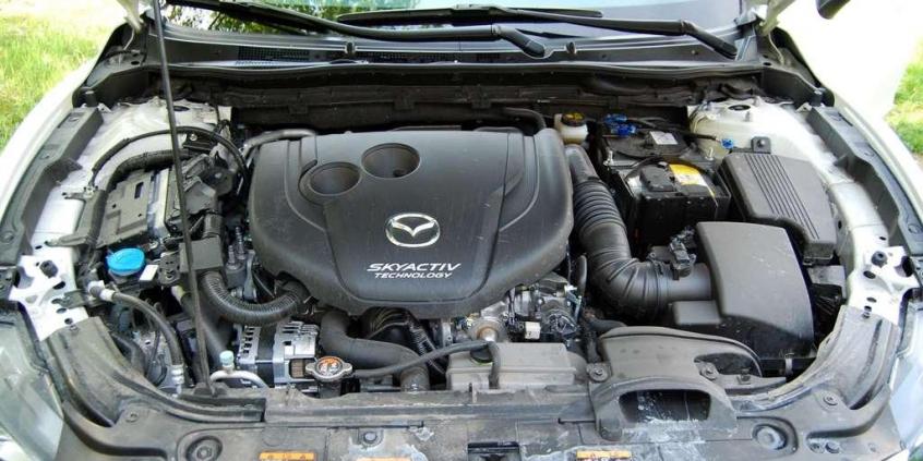 Mazda 6 - szybsza, lepsza, piękniejsza.