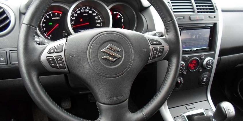 Suzuki Grand Vitara 2.4 VVT Premium - nadal świeża?