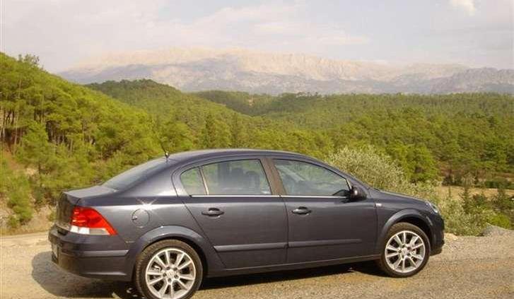 Opel Astra III Sedan - pierwsza jazda