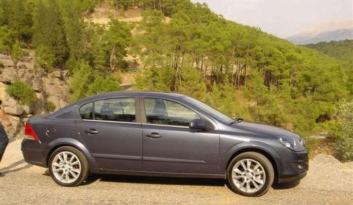 Opel Astra III Sedan - pierwsza jazda