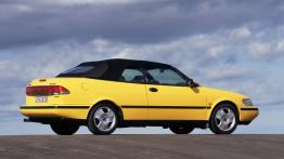 Saab 900 Cabriolet 1998 - prawy bok