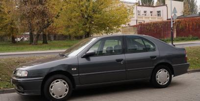 Nissan Primera I Hatchback 2.0 i 125KM 92kW 1995-1996