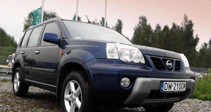 Nissan X-Trail I - uniwersalny czy bezsensowny?