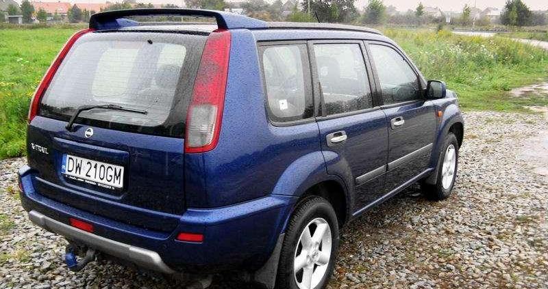 Nissan X-Trail I - uniwersalny czy bezsensowny?