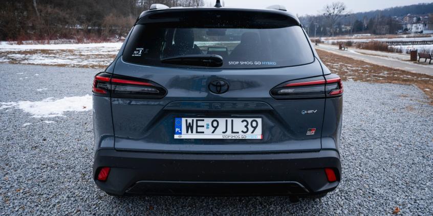 Toyota Corolla Cross 2.0 Hybrid FWD to wybór z rozsądku, ale nie w wersji GR SPORT