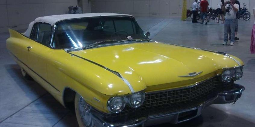 Upał, auta i dziewczyny