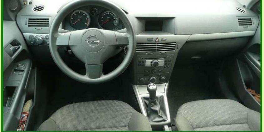 Opel Astra III - auto na piątkę