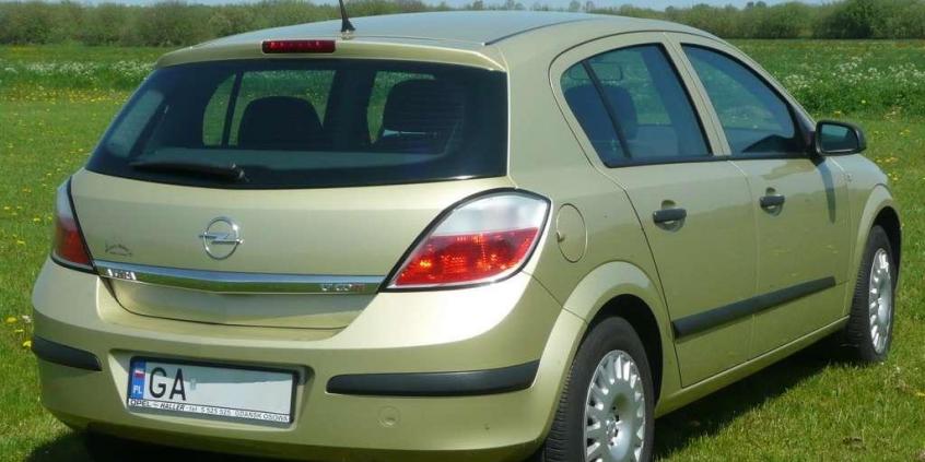 Opel Astra III - auto na piątkę