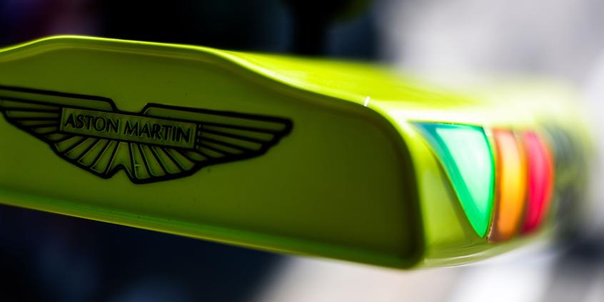 Aston Martin ma kłopoty. Marka ratuje się sprzedażą praw do nazwy w Formule 1