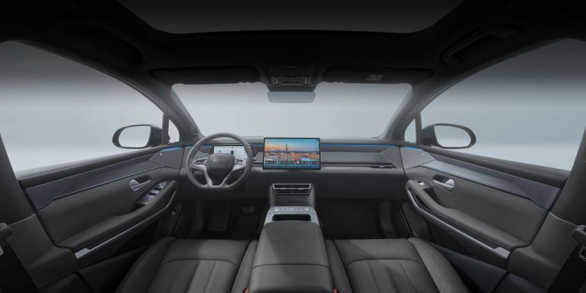 BYD ATTO 8 ma 775 KM i ładuje się w 9 minut. Ten SUV trafi do Europy w 2027 roku