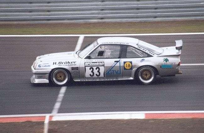 Nie tylko dla wąsaczy - Opel Manta