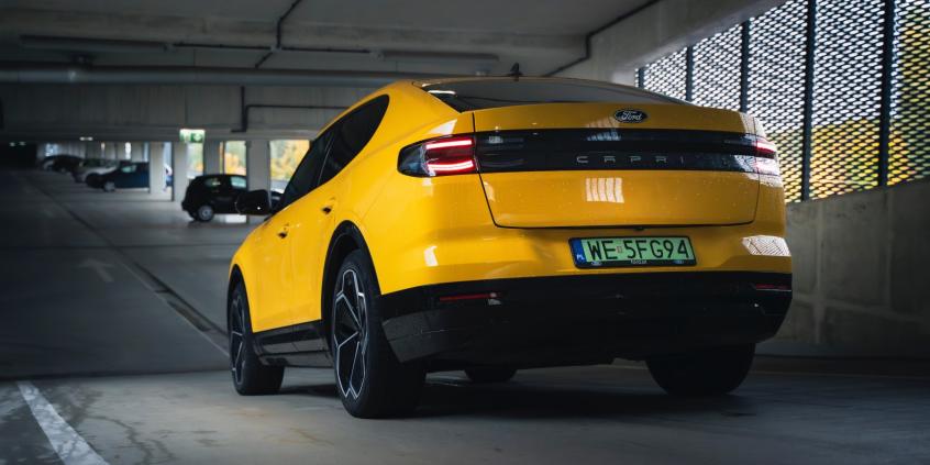Ford Capri Premium AWD ikoną nie będzie. To raczej jej modny substytut