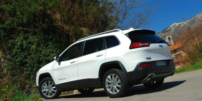 Nowy Jeep Cherokee - niepozorny odkrywca