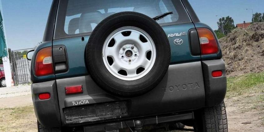 RAV4 - Japończyk potrafi