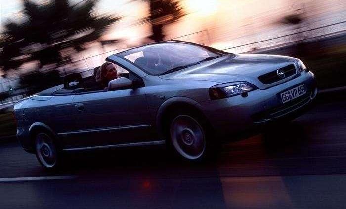 Opel Astra - praktyczny kompakt w korzystnej cenie