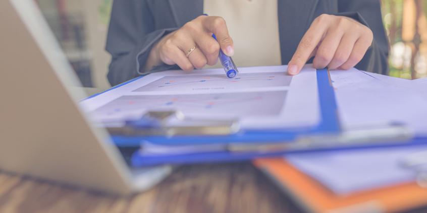 Jak wyliczana jest rata wynajmu długoterminowego? Algorytm, wzory i porównanie 3 profili kierowców