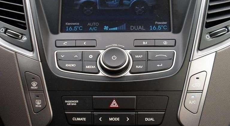 Hyundai Santa Fe 2.2 CRDi - mierzy wysoko