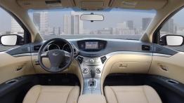 Subaru B9 Tribeca - pełny panel przedni