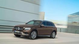 Diesel czy benzyna - co się bardziej opłaca?