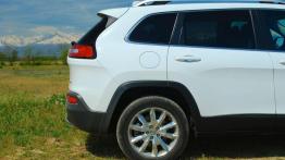 Nowy Jeep Cherokee - niepozorny odkrywca