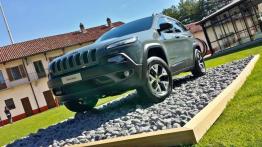 Nowy Jeep Cherokee - niepozorny odkrywca