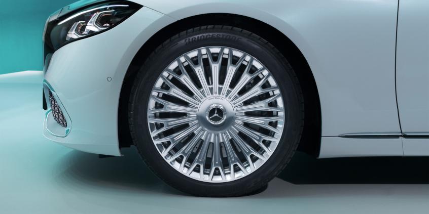 V12 tylko dla Ameryki. Nowy Maybach S 680 w Europie będzie hybrydą