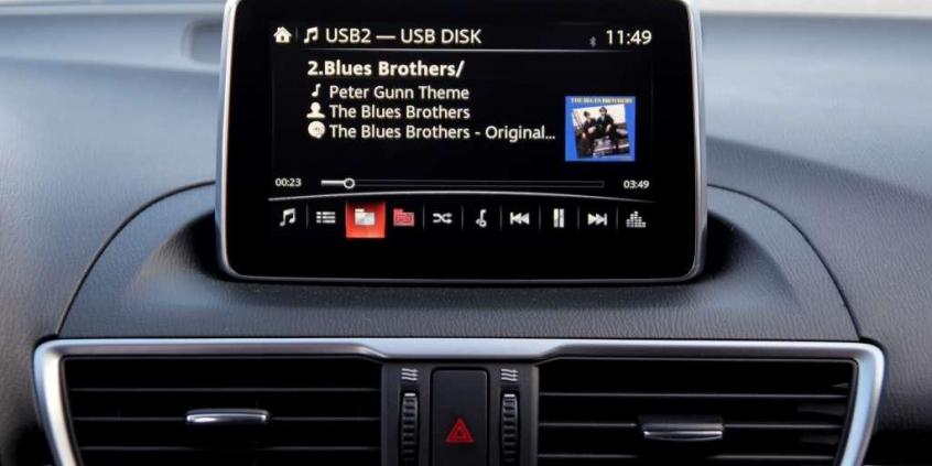 Mazda 3 2.0 Skyactiv-G - egzotyczna alternatywa