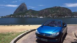 Peugeot 206 CC - przód - reflektory wyłączone