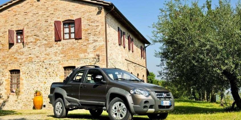 Fiat Strada - Dostawczak bardziej osobowy