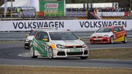 Wyścigowy puchar Golfa GTI - nowa jakość ścigania w Polsce