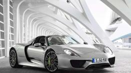 10 najdroższych samochodów w Polsce