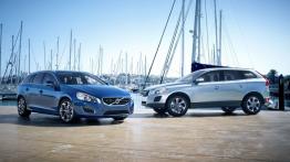Volvo V60 Ocean Race - przód - reflektory wyłączone