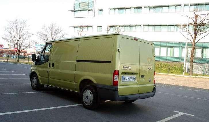 Szybki dostawca - Ford Transit Van SWB 130 KM