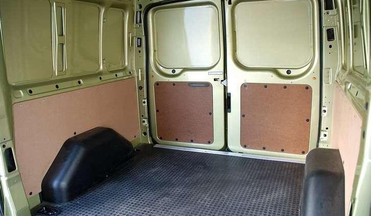 Szybki dostawca - Ford Transit Van SWB 130 KM