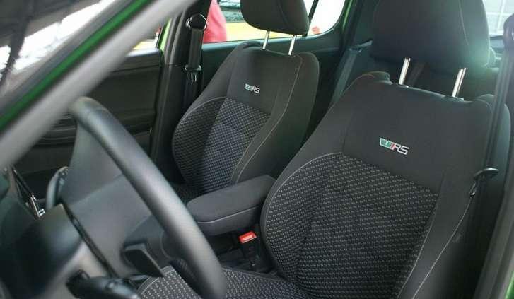 Skoda Fabia RS - kapelusze z głów