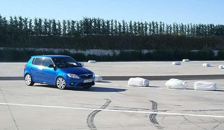 Skoda Fabia RS - kapelusze z głów