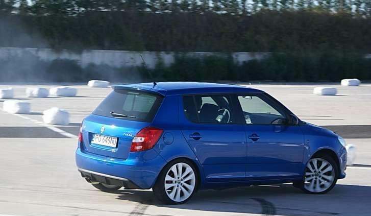 Skoda Fabia RS - kapelusze z głów