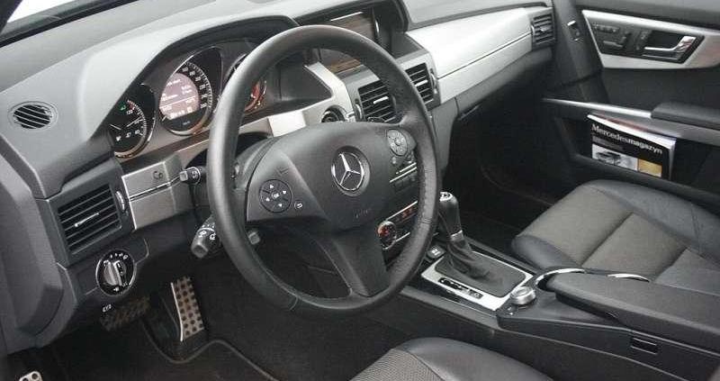 Kanciasty pochłaniacz szos - Mercedes GLK 350 CDI 4MATIC