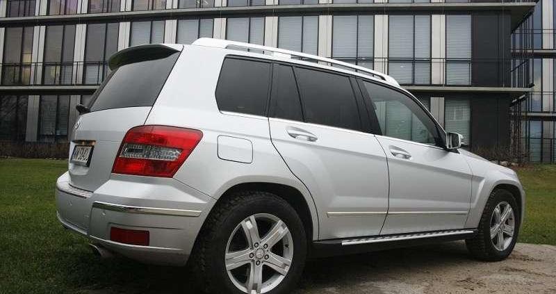 Kanciasty pochłaniacz szos - Mercedes GLK 350 CDI 4MATIC