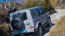 Mercedes Klasa G w kamuflażu na zdjęciach