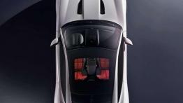 Jaguar F-Type Coupe na kolejnych ujęciach