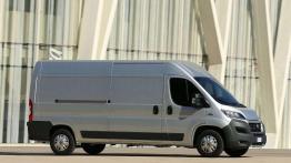 Dostawczak w leasingu - oferty finansowania najpopularniejszych aut dostawczych