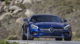 Mercedes-AMG GT S na kalifornijskich drogach - widok z przodu