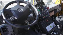 Unimog - narzędzie na kołach